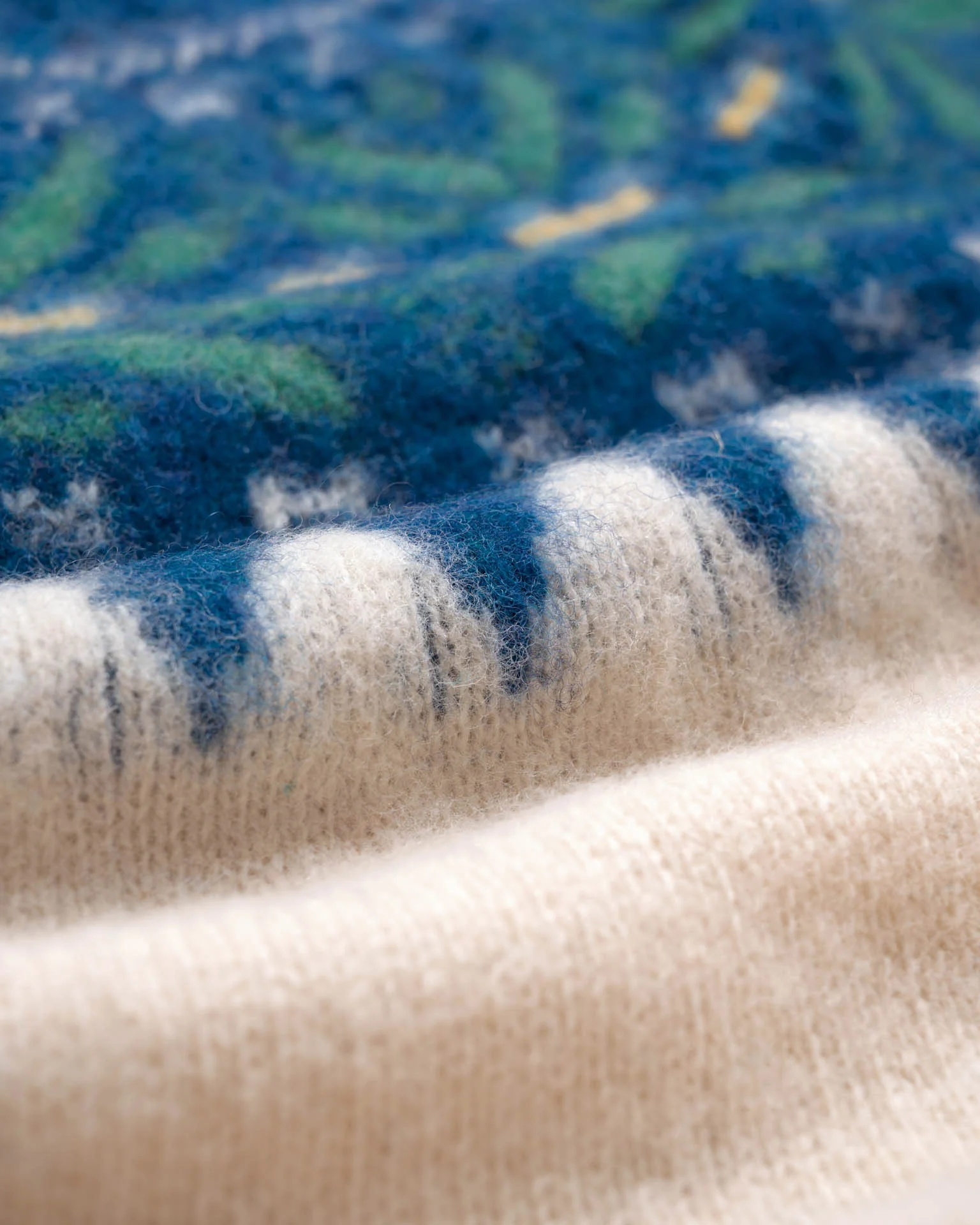 Love On A Knitted Train - Dragonfly (Women) - Image 7